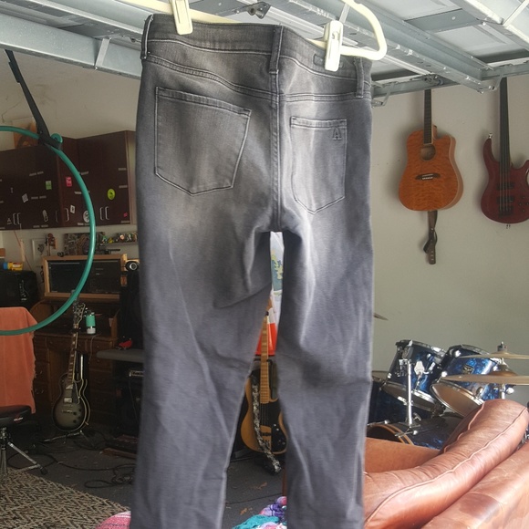 DISTRESSED SKINNY JEANS GRAY - Picture 2 of 2